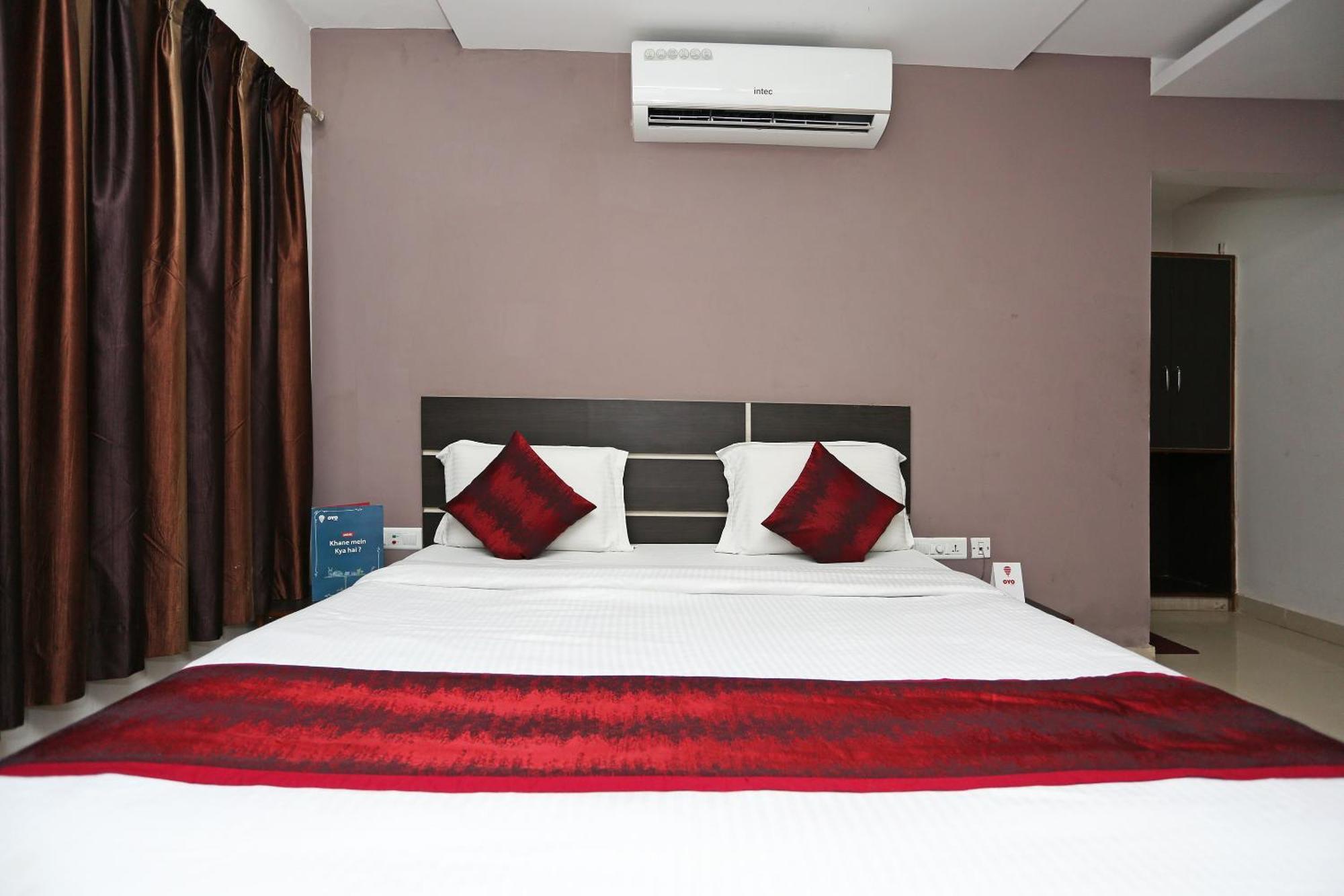 Subudhi'S Inn Пури Екстериор снимка